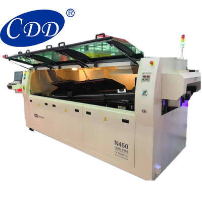 De stabiele Lopende band van de Machinepcb van de Prestatiesgolf Solderende 700 Kg Gewichts